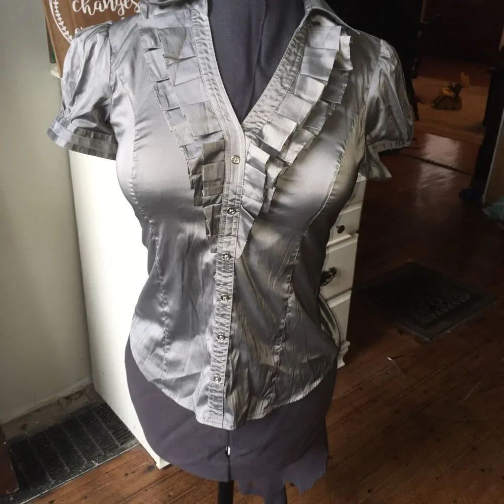 Silky express elite stretch ruffle front blouse